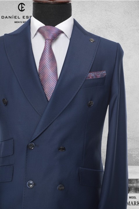 DOUBLE BREASTED SUIT