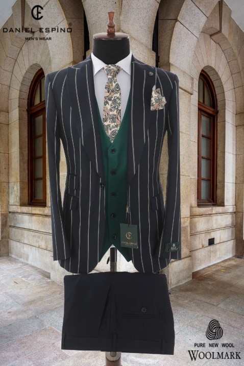 men's suit with vest